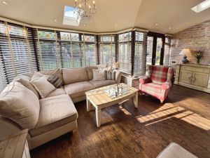 Sun lounge- click for photo gallery